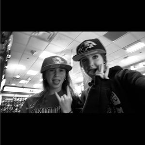 Meet your Posher, Lola